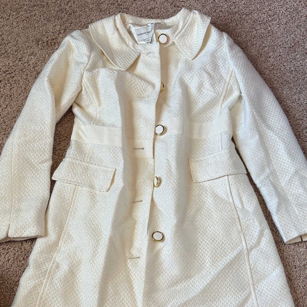 Banana Republic Cream Textured Trench Coat